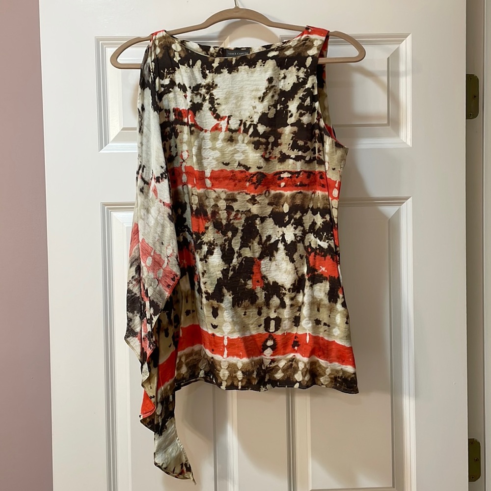 Vince Camuto size 6 sleeveless blouse